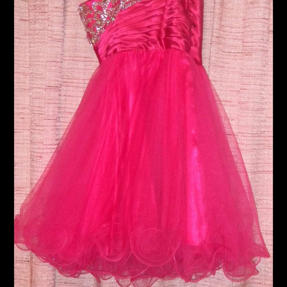 Cocktail Dress - Picture 2 of 2